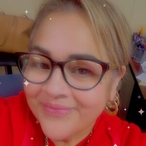 Meet your Posher, Ermelinda